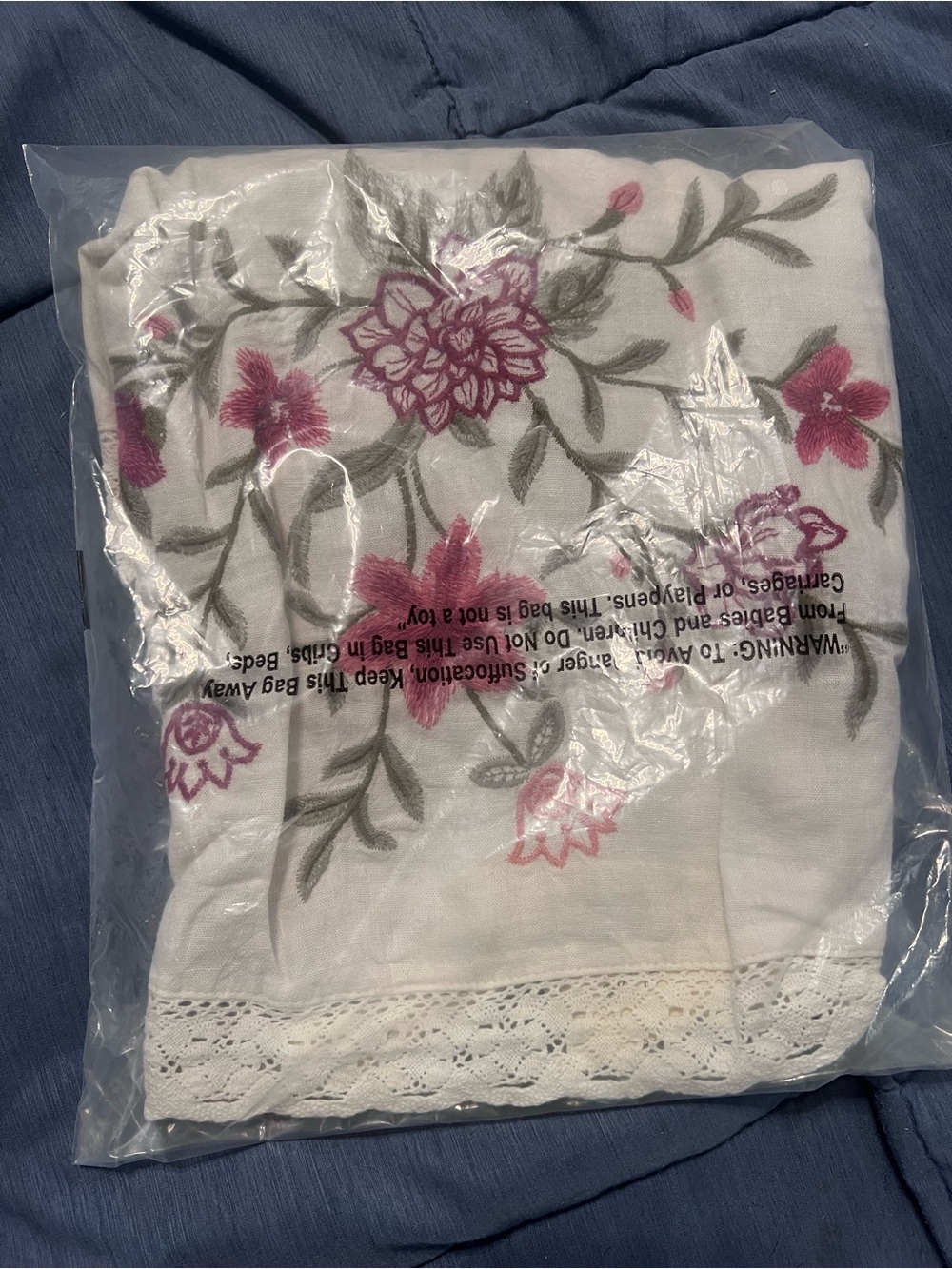 Universal Thread Embroidered Linen Tank Top - Picture 4 of 4